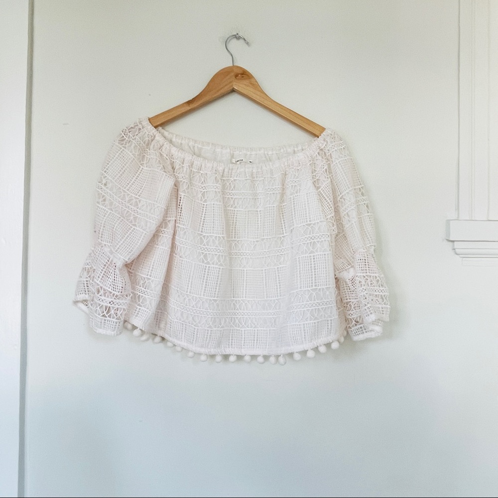 Tularosa Alexa Off Shoulder Top in Luster Ivory White - Picture 3 of 9